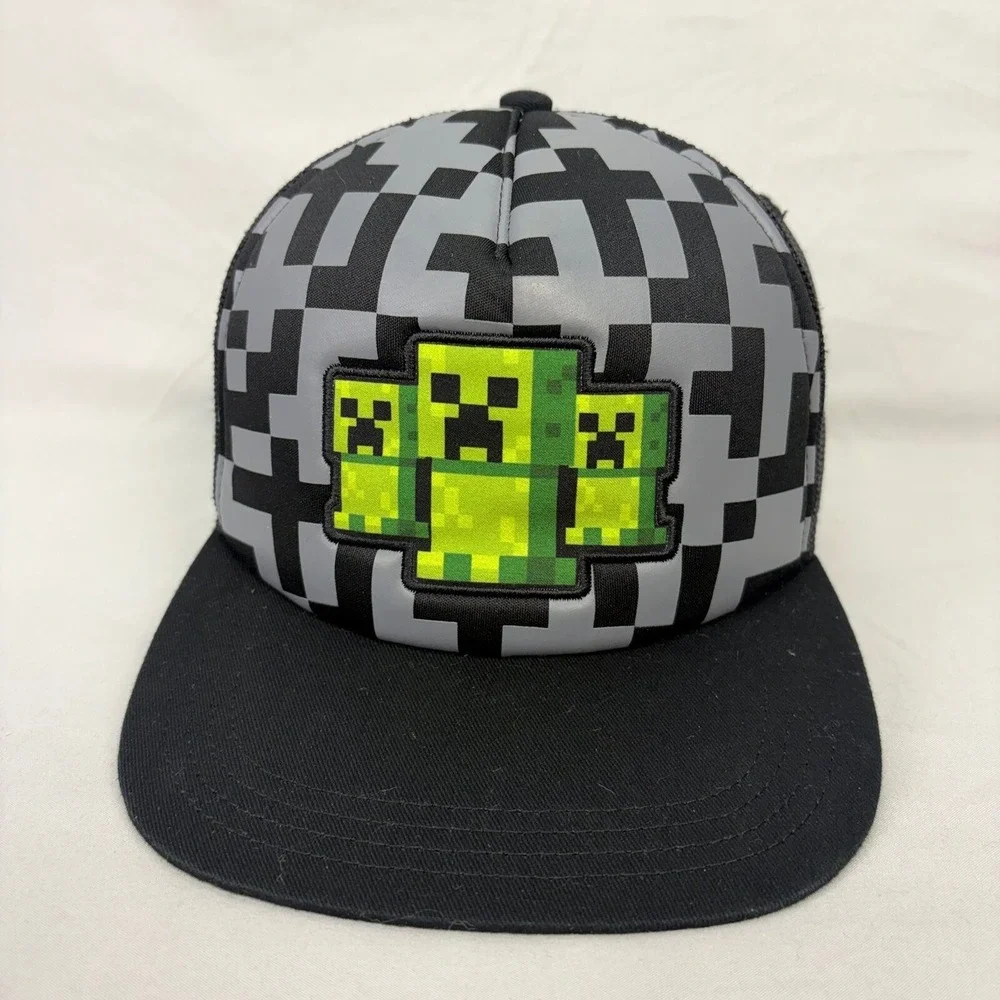 Minecraft Trucker Hat Creeper Snapback Kids OSFA Black Grey Mesh Cap